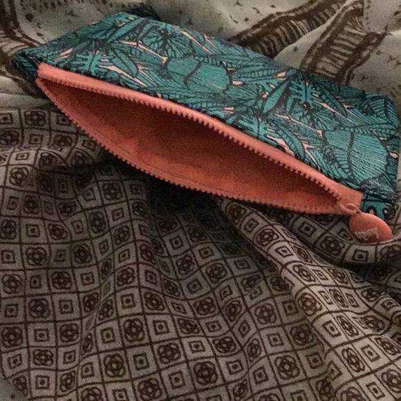 SOLD - Picture 3 of 7